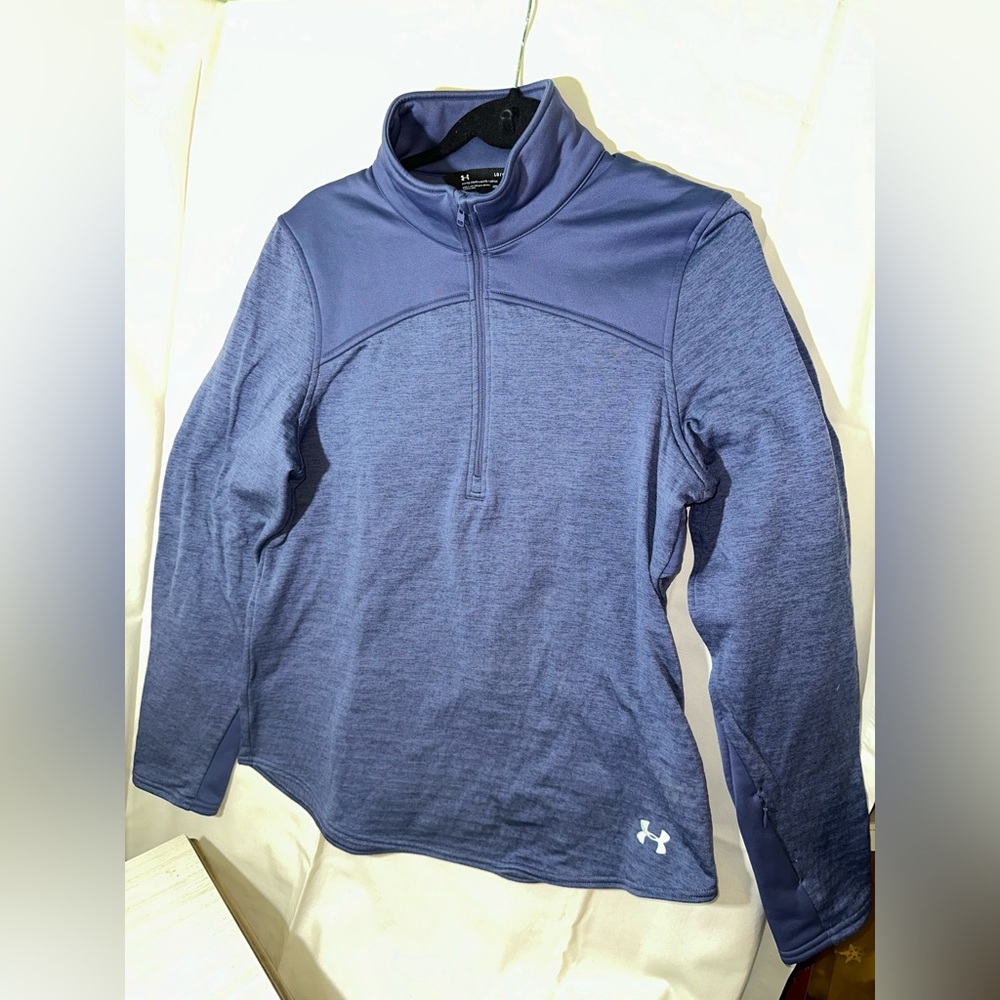 Under Armour Women’s Large Cold Gear 1/4 zip long sleeve fleece top